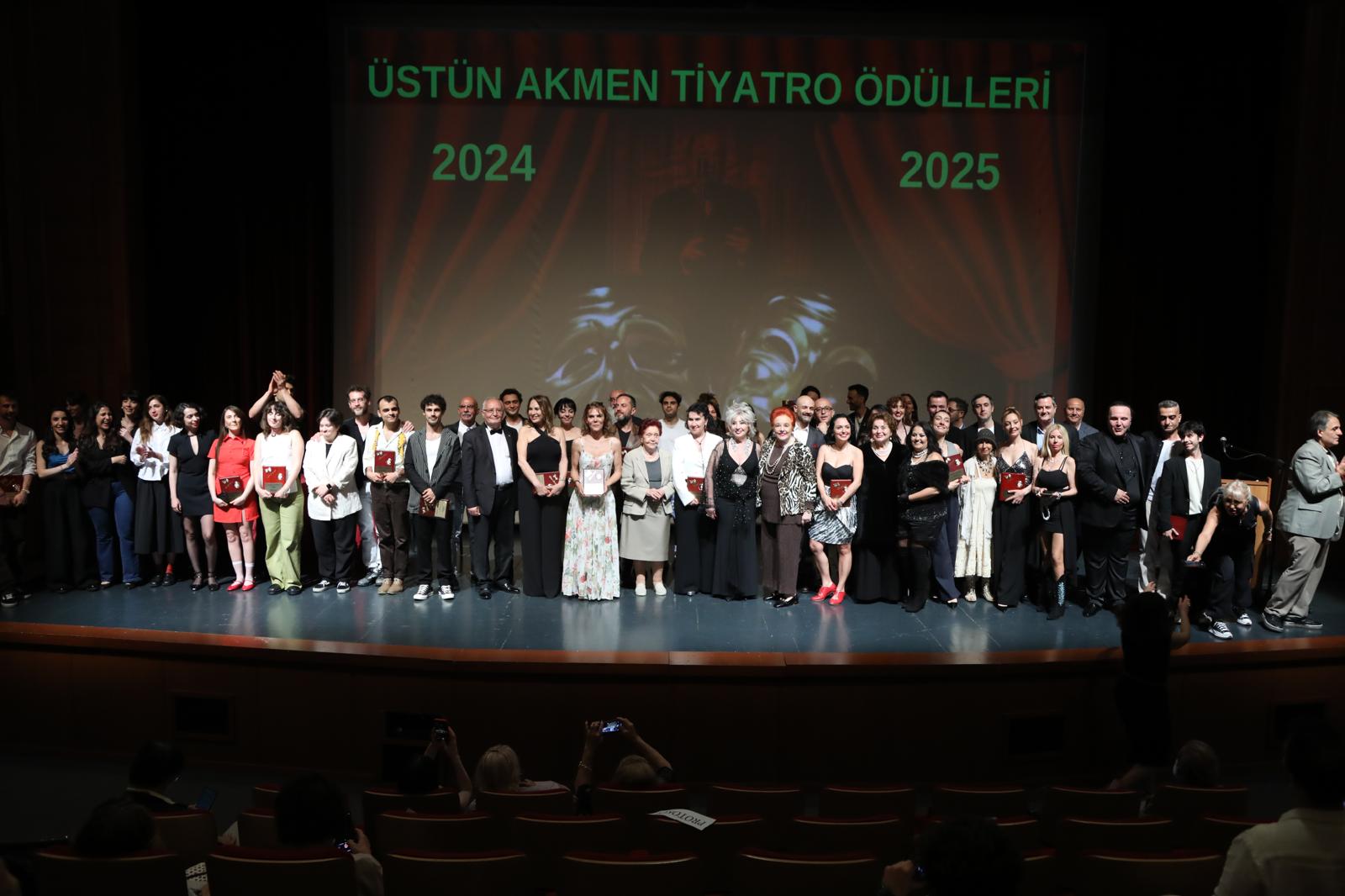 Şehir Tiyatroları’na “farkındalık” ödülü